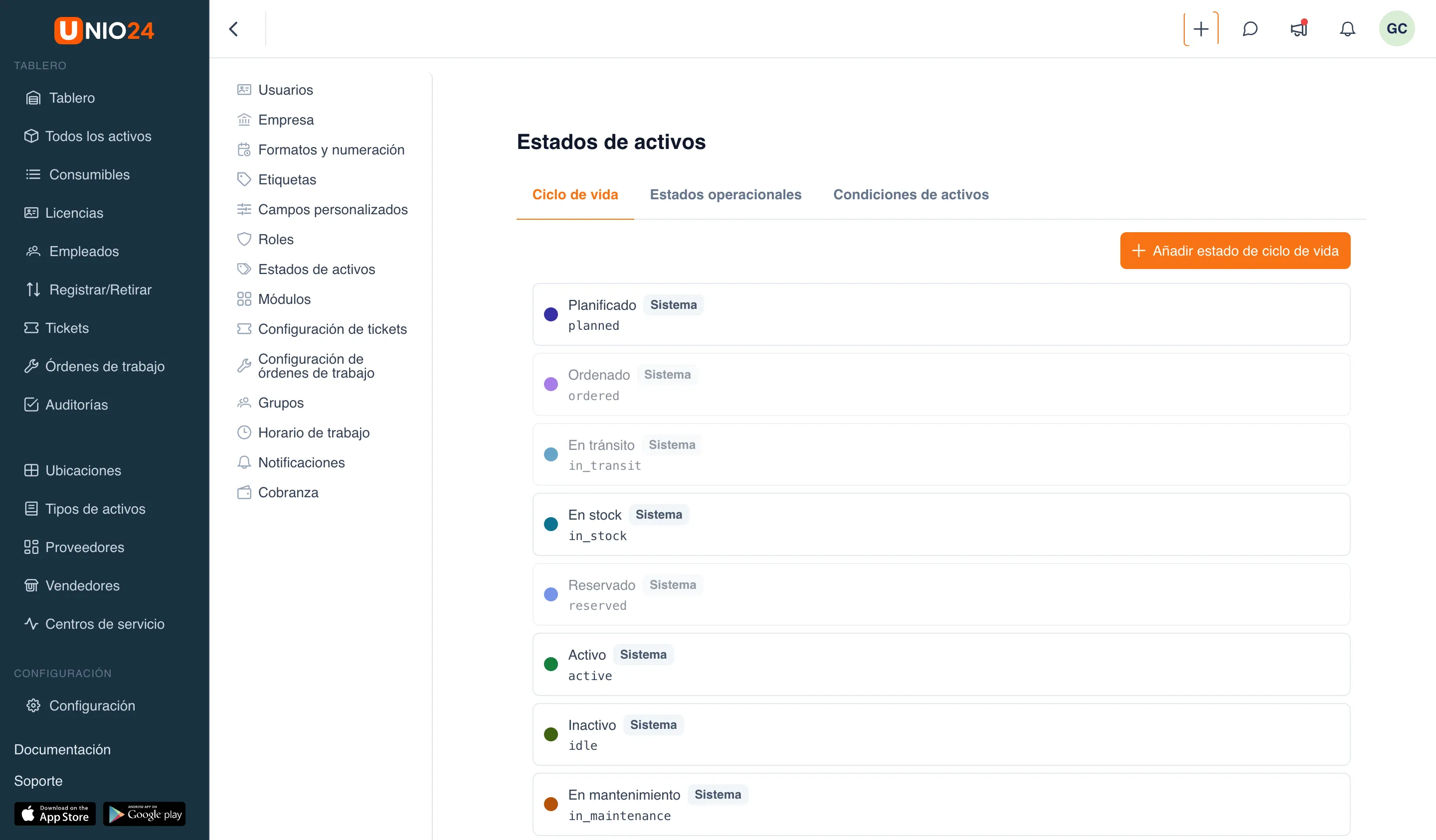 la página «Estados de activos» con las pestañas «Ciclo de vida», «Estados operacionales» y «Condiciones de activos» y una lista de estados con etiquetas de color e insignias «Sistema»