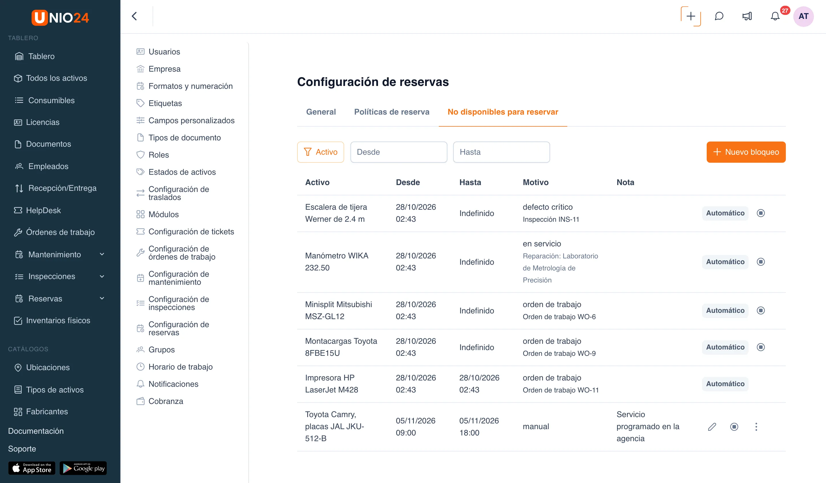Pestaña «No disponibles para reservar»: filtros «Activo», «Desde» y «Hasta», botón «Nuevo bloqueo» y tabla de bloqueos: los automáticos (por un defecto crítico de inspección, una reparación y órdenes de trabajo) con la etiqueta «Automático», y uno manual del Toyota Camry con las acciones de edición y «Cerrar ahora» y un menú de tres puntos