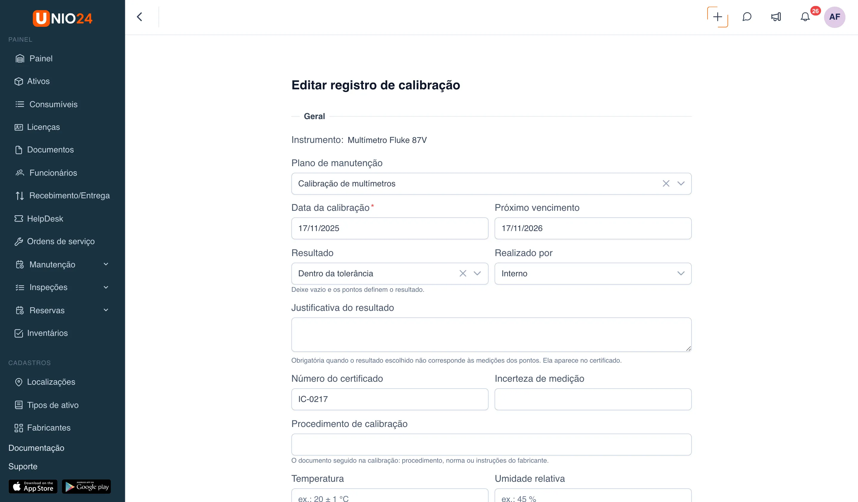 Formulário “Editar registro de calibração”: instrumento “Multímetro Fluke 87V”, campos “Plano de manutenção”, “Data da calibração”, “Próximo vencimento”, “Resultado” com a dica “Deixe vazio e os pontos definem o resultado”, “Realizado por”, “Justificativa do resultado”, “Número do certificado”, “Incerteza de medição”, “Procedimento de calibração”