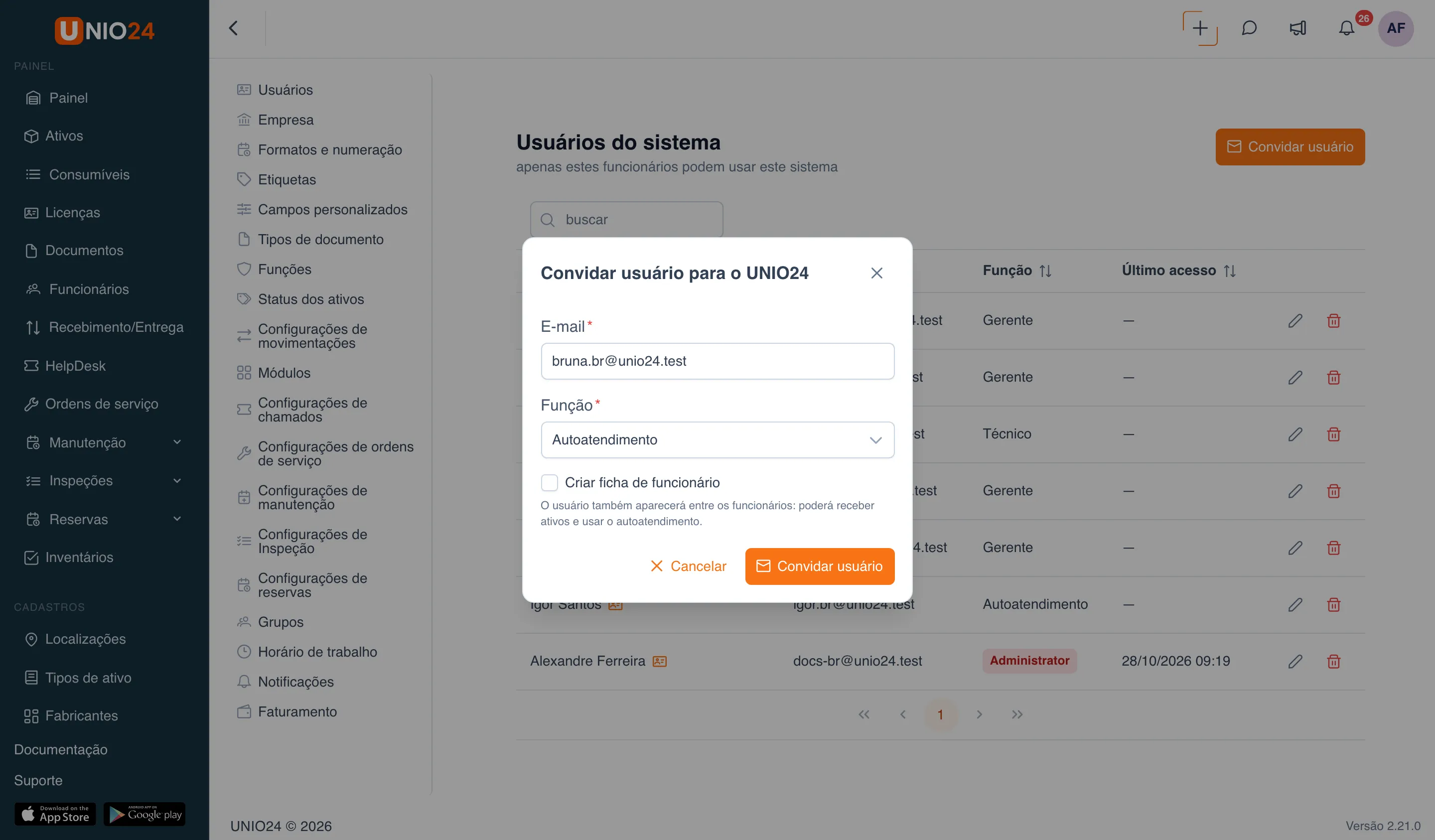 Janela «Convidar usuário para o UNIO24»: «E-mail» bruna.br@unio24.test, «Função» Autoatendimento, caixa «Criar ficha de funcionário» com a explicação e os botões «Cancelar» e «Convidar usuário»