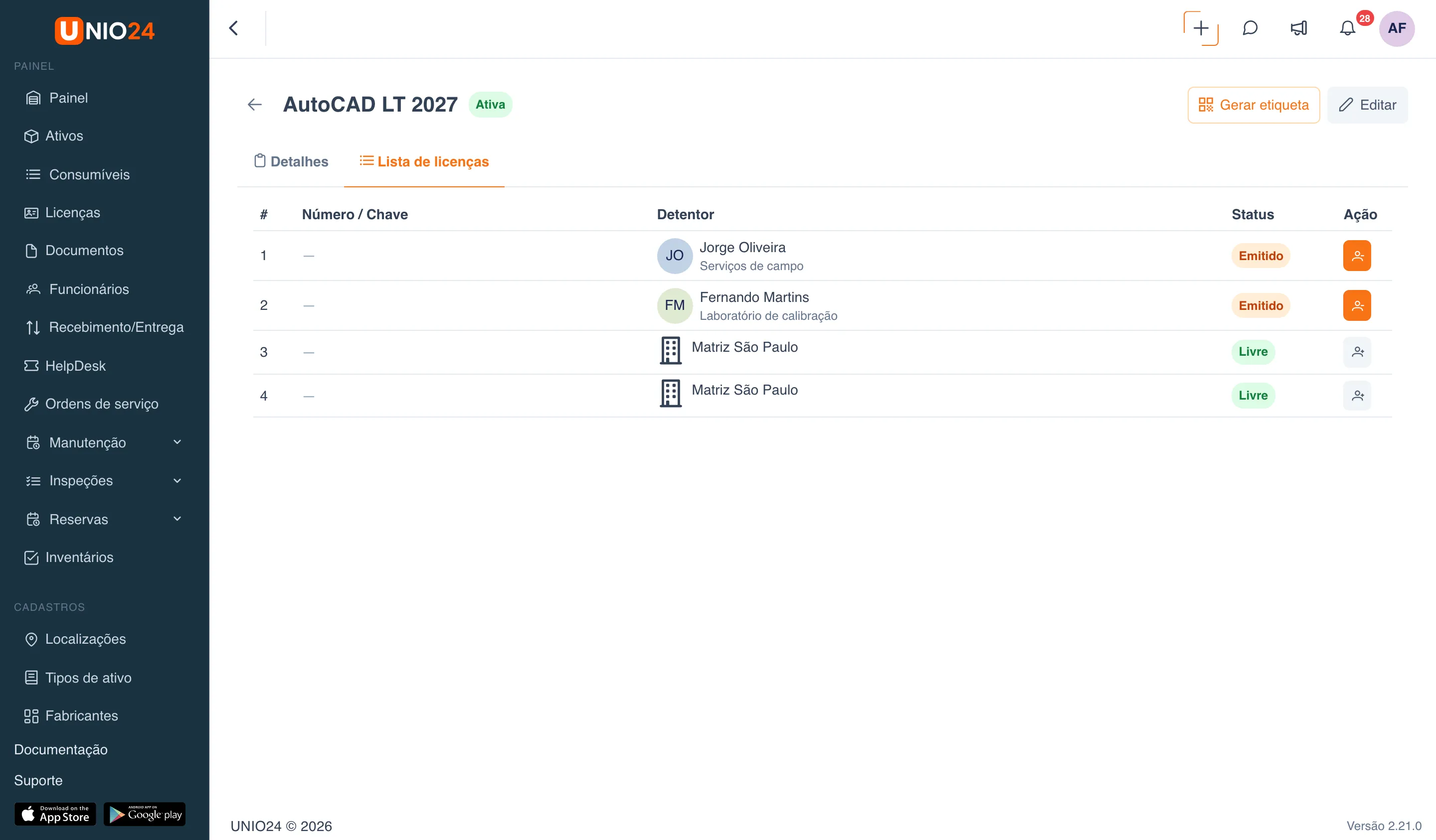 Aba “Lista de licenças” no cadastro da licença AutoCAD LT 2027: tabela de postos com as colunas “#”, “Número / Chave”, “Detentor”, “Status” e “Ação”, dois postos com os funcionários Jorge Oliveira e Fernando Martins e o selo “Emitido”, dois postos na Matriz São Paulo com o selo “Livre” e o botão de atribuir