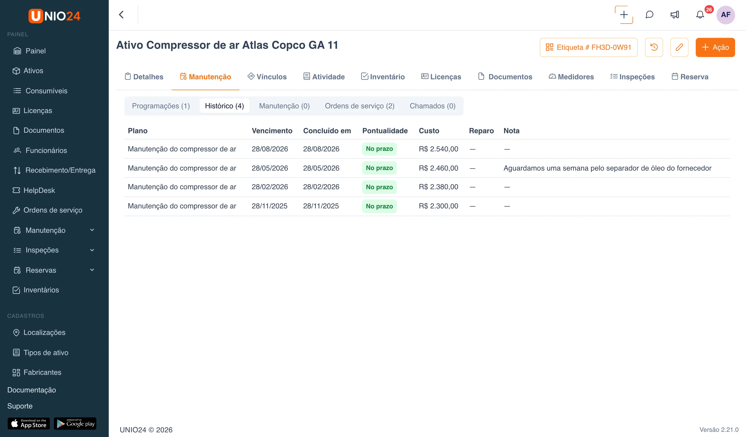 Ficha do ativo “Compressor de ar Atlas Copco GA 11”, aba “Manutenção”, seção “Histórico”: tabela com as colunas “Plano”, “Vencimento”, “Concluído em”, “Pontualidade”, “Custo”, “Reparo”, “Nota” e as marcas “No prazo”
